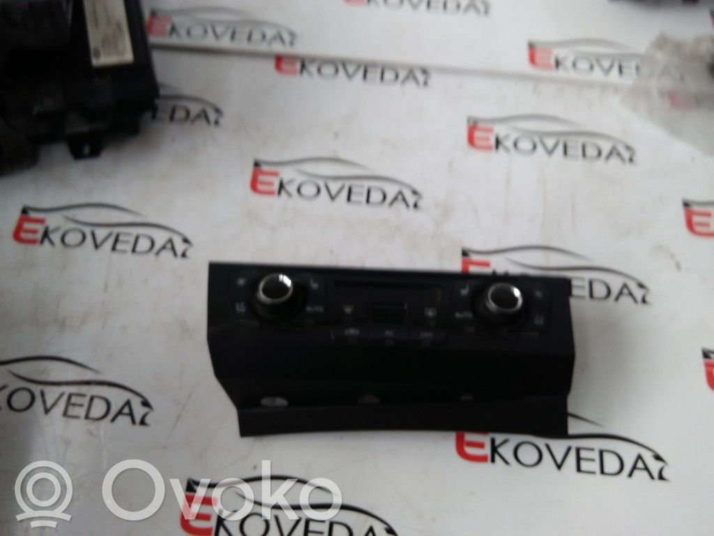 Audi A4 S4 B8 8K Climate control unit 