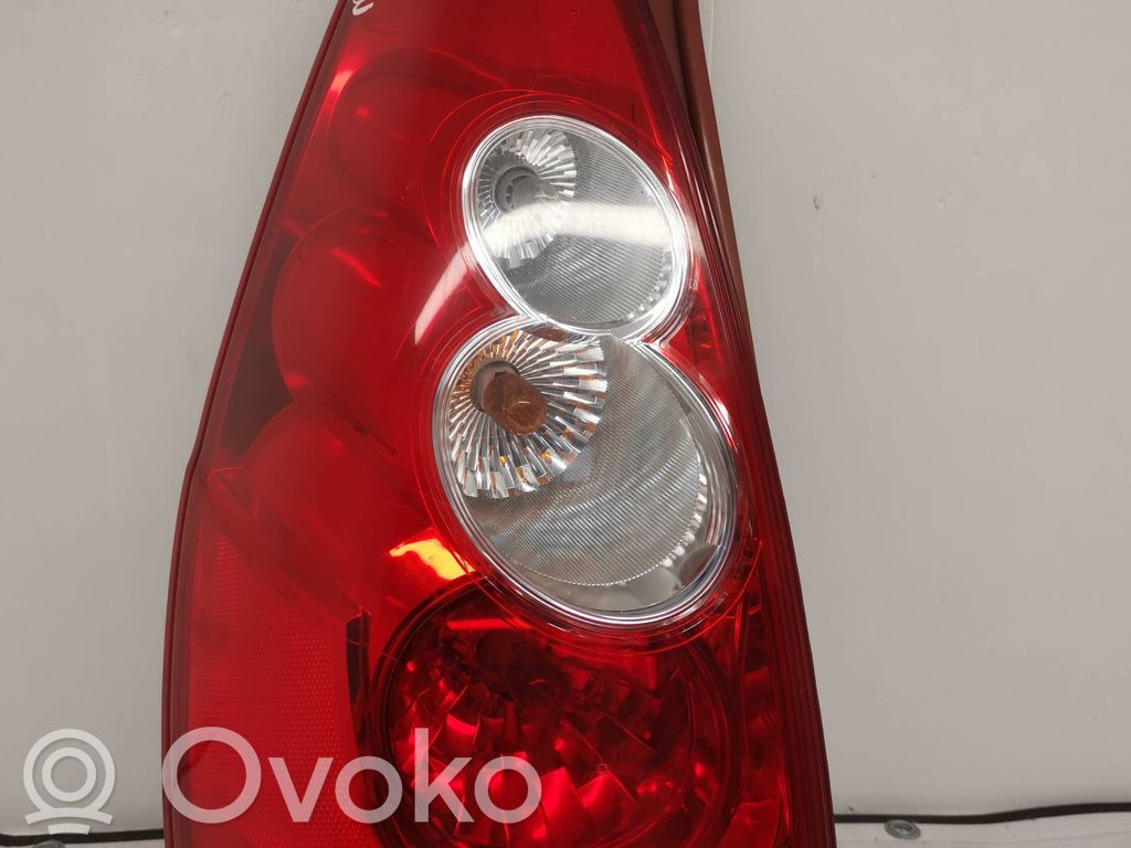 Mazda 5 Rear/tail lights 