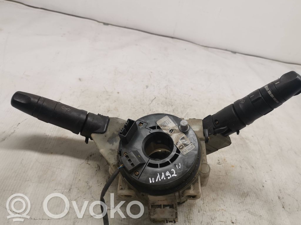 Nissan Micra Manetka / Przełącznik kierunkowskazów wycieraczek 