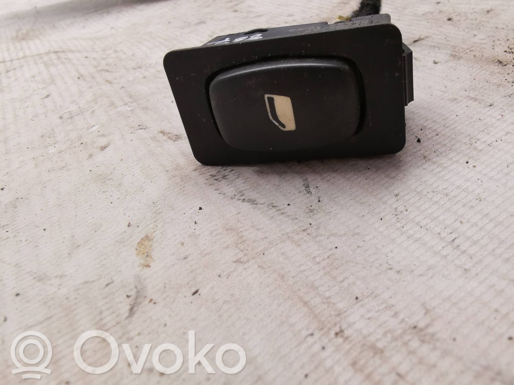 Peugeot 807 Electric window control switch 