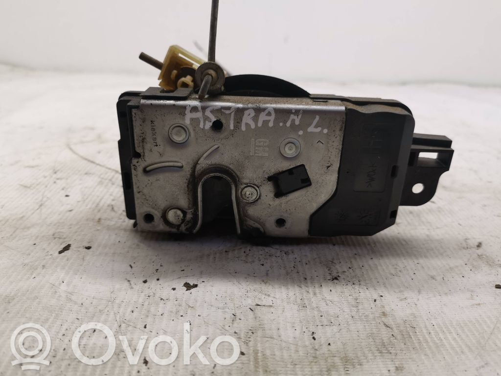 Opel Astra H Priekinė durų spyna 