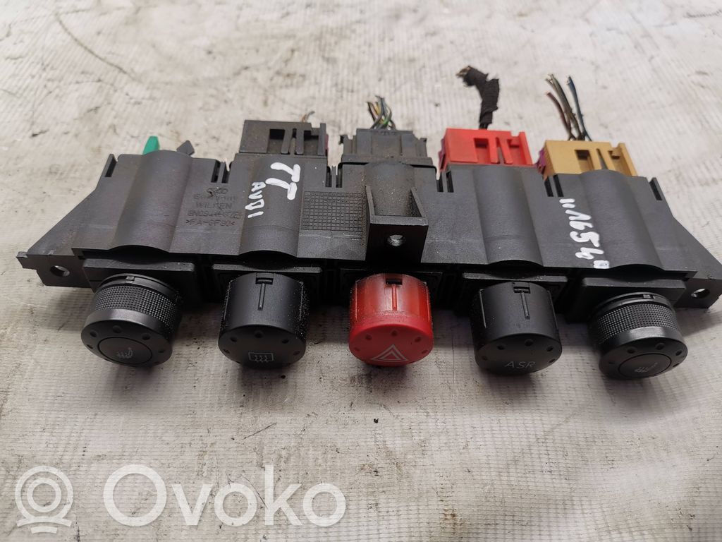 Kit interrupteurs   8N0941567B