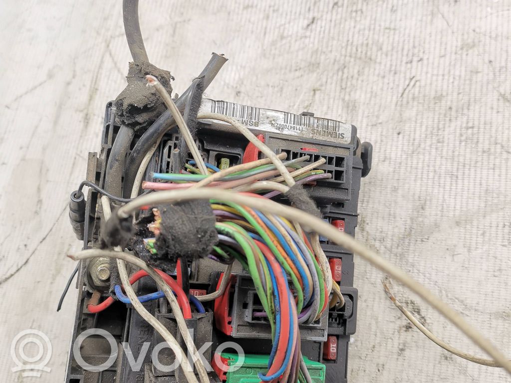 Peugeot 206 Fuse module 
