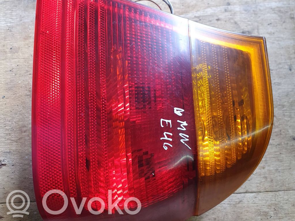 BMW 3 E46 Tailgate rear/tail lights 