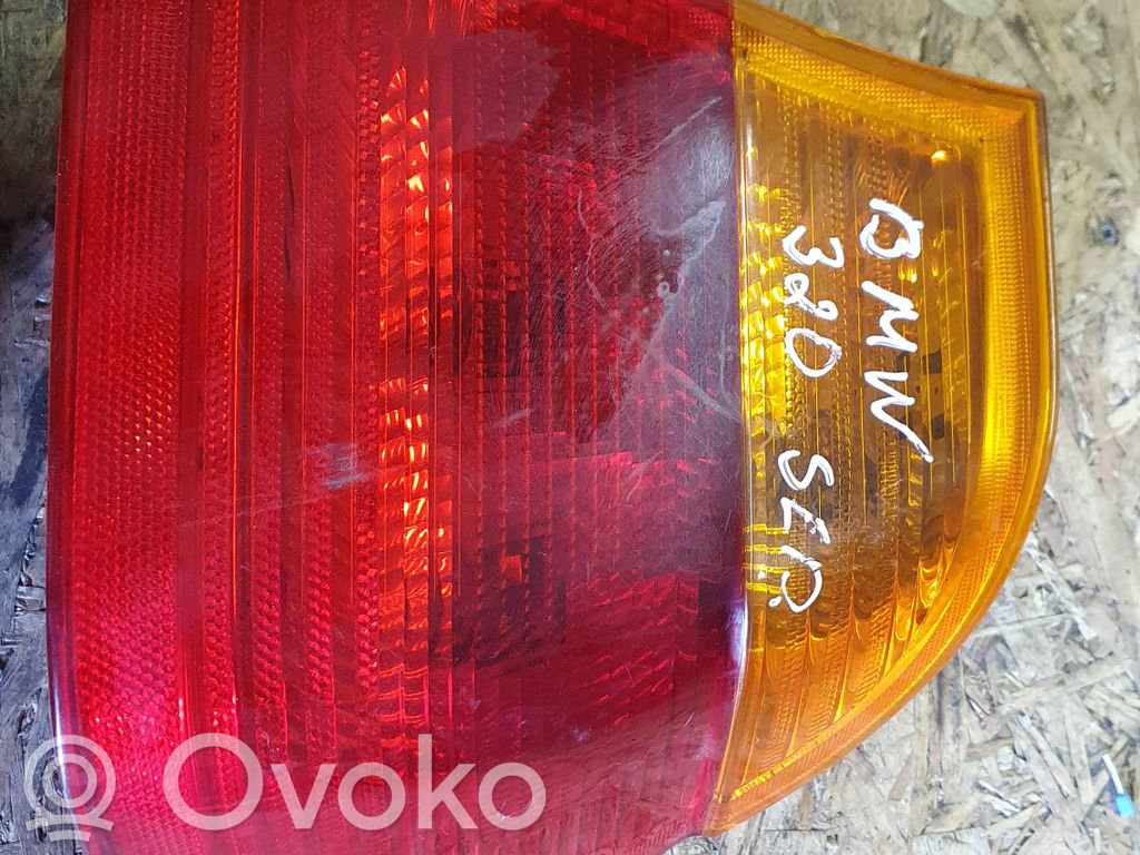Tailgate rear/tail lights   8364922,2801572,230012