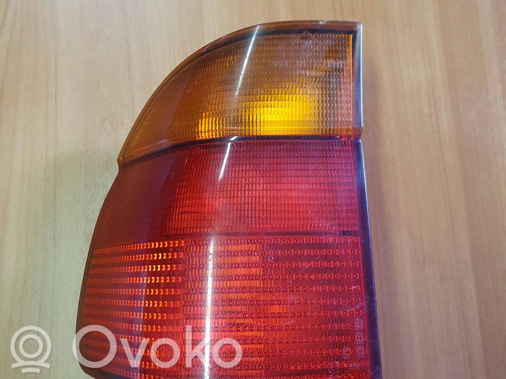 BMW 5 E39 Galinis žibintas kėbule 