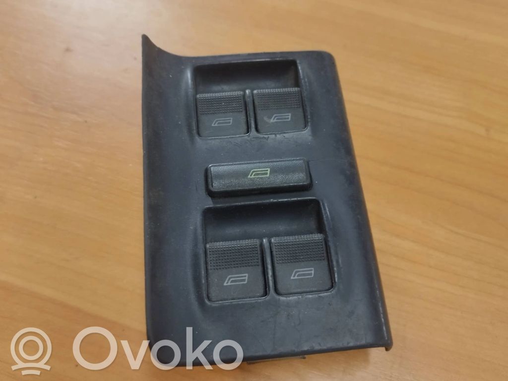 Audi A4 S4 B5 8D Electric window control switch 