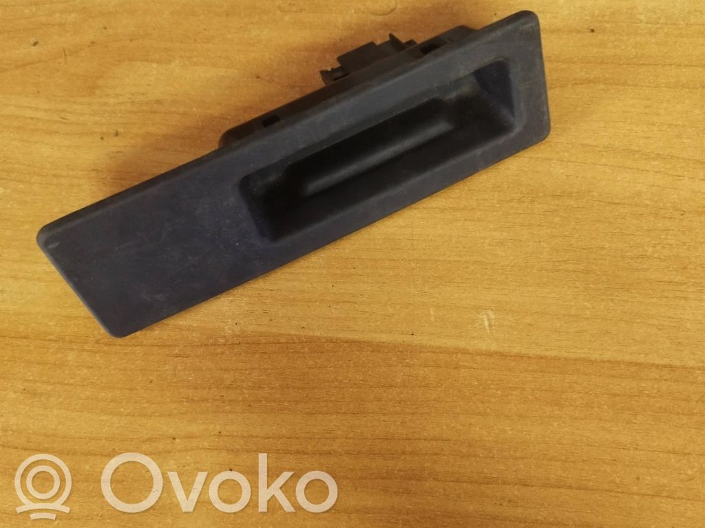 BMW 3 F30 F35 F31 Uchwyt / Rączka zewnętrzna otwierania klapy tylnej / bagażnika 