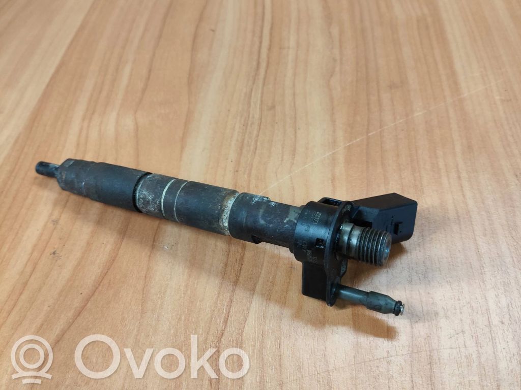 BMW 3 E90 E91 Fuel injector 