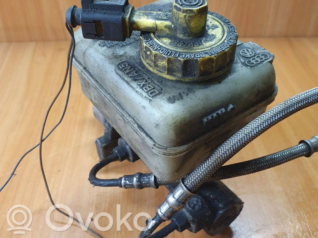Volkswagen Golf IV Główny cylinder hamulca 