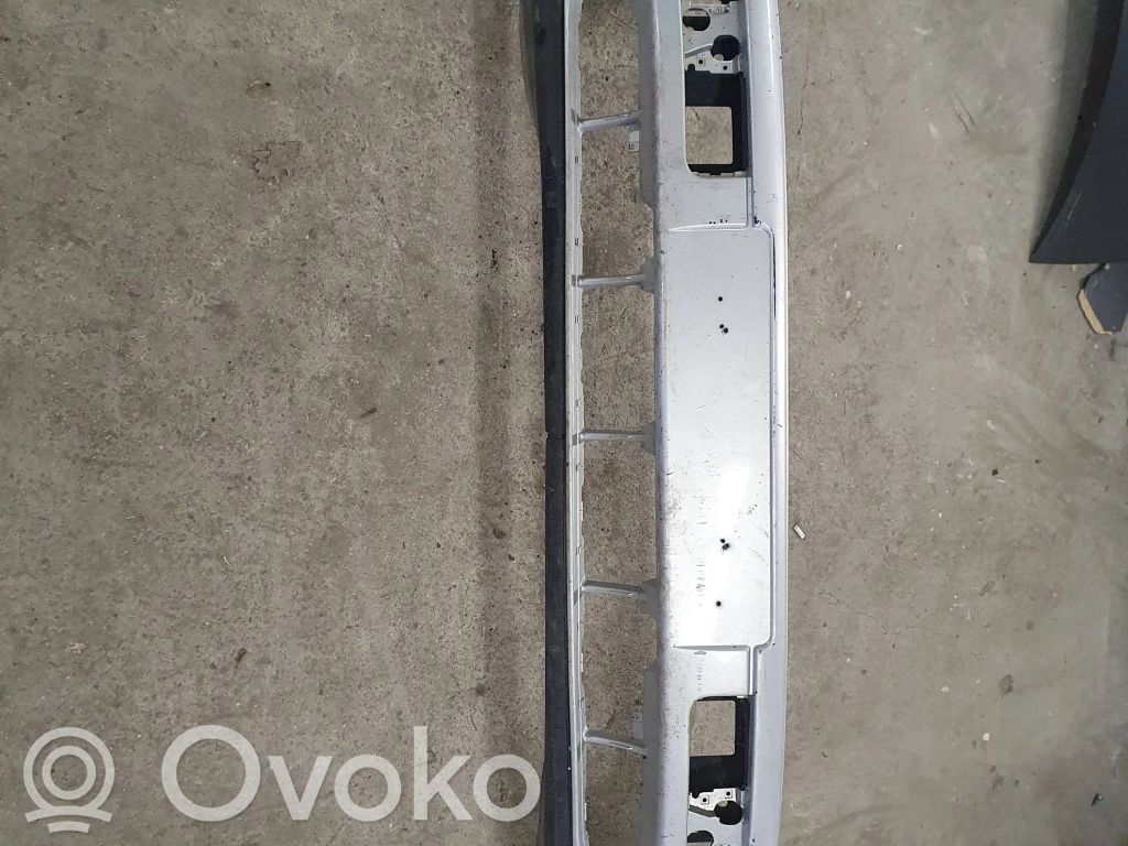 Volkswagen PASSAT B4 Parachoques delantero 