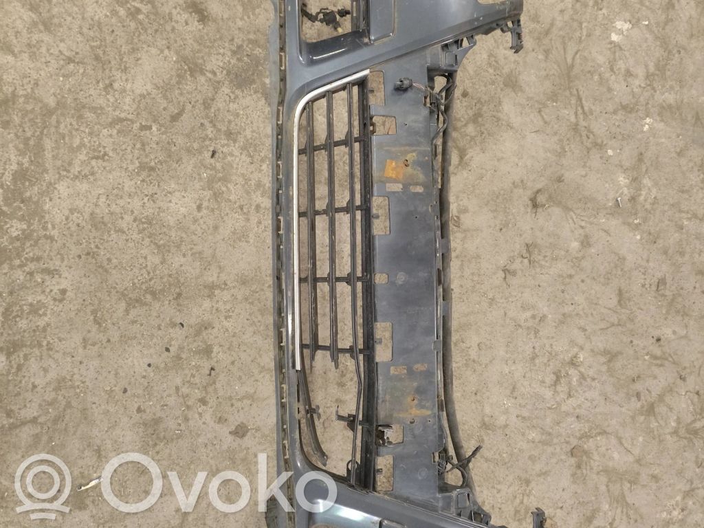 Volkswagen PASSAT B6 Parachoques delantero 