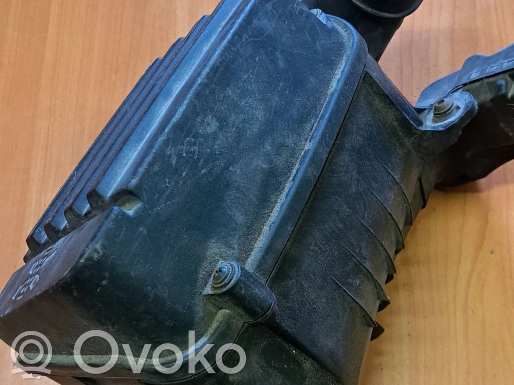 Volkswagen Golf V Obudowa filtra powietrza 