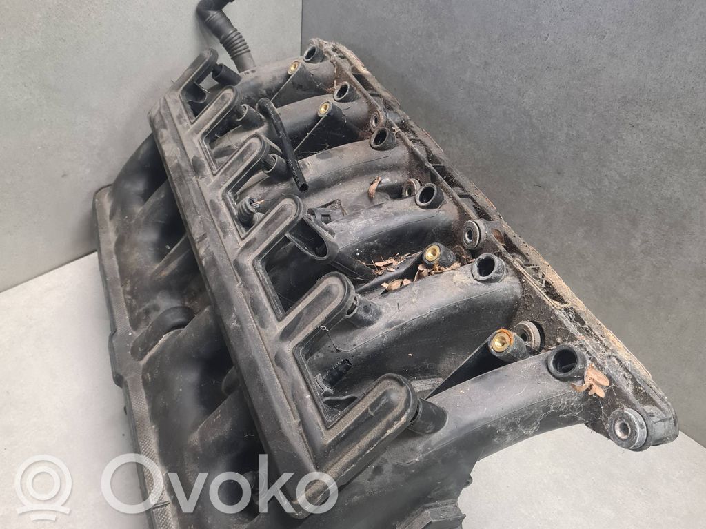BMW 5 E39 Kolektorius įsiurbimo 