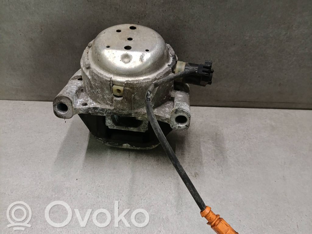 Audi A6 S6 C7 4G Engine mount bracket 