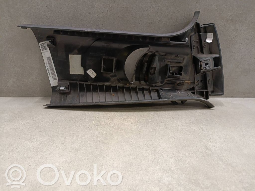 Volkswagen Golf VII Osłona górna słupka / B 
