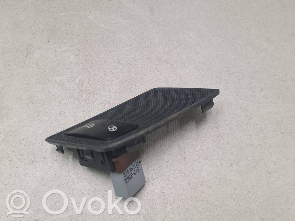 Skoda Superb B6 (3T) Centrinio užrakto jungtukas 