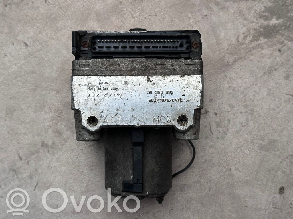 Mitsubishi Carisma ABS-pumppu 