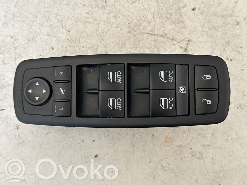Electric window control switch   68234094AD,401500,10115691,251501
