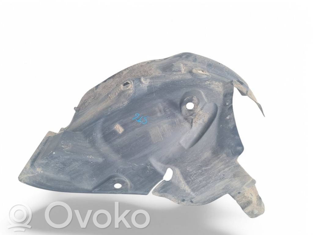 Renault Clio IV Nadkole przednie 