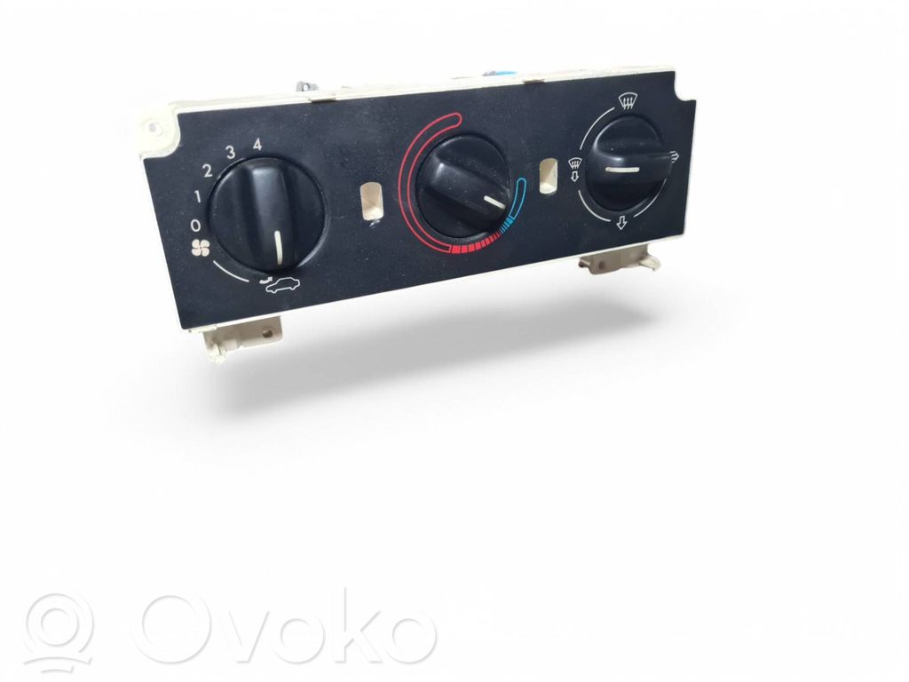 Peugeot 306 Climate control unit 