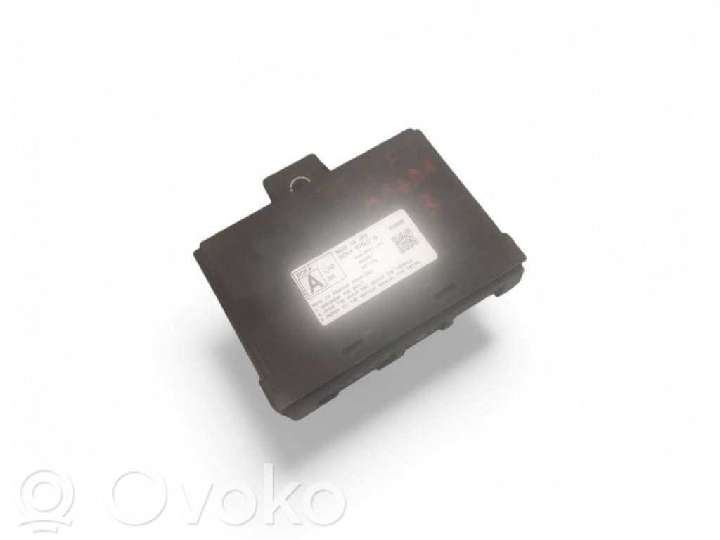 Mazda 3 Comfort/convenience module 