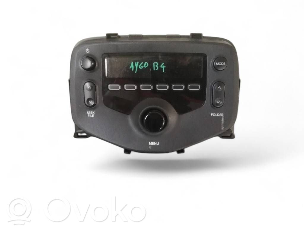 Toyota Aygo AB40 Radio / CD/DVD atskaņotājs / navigācija 
