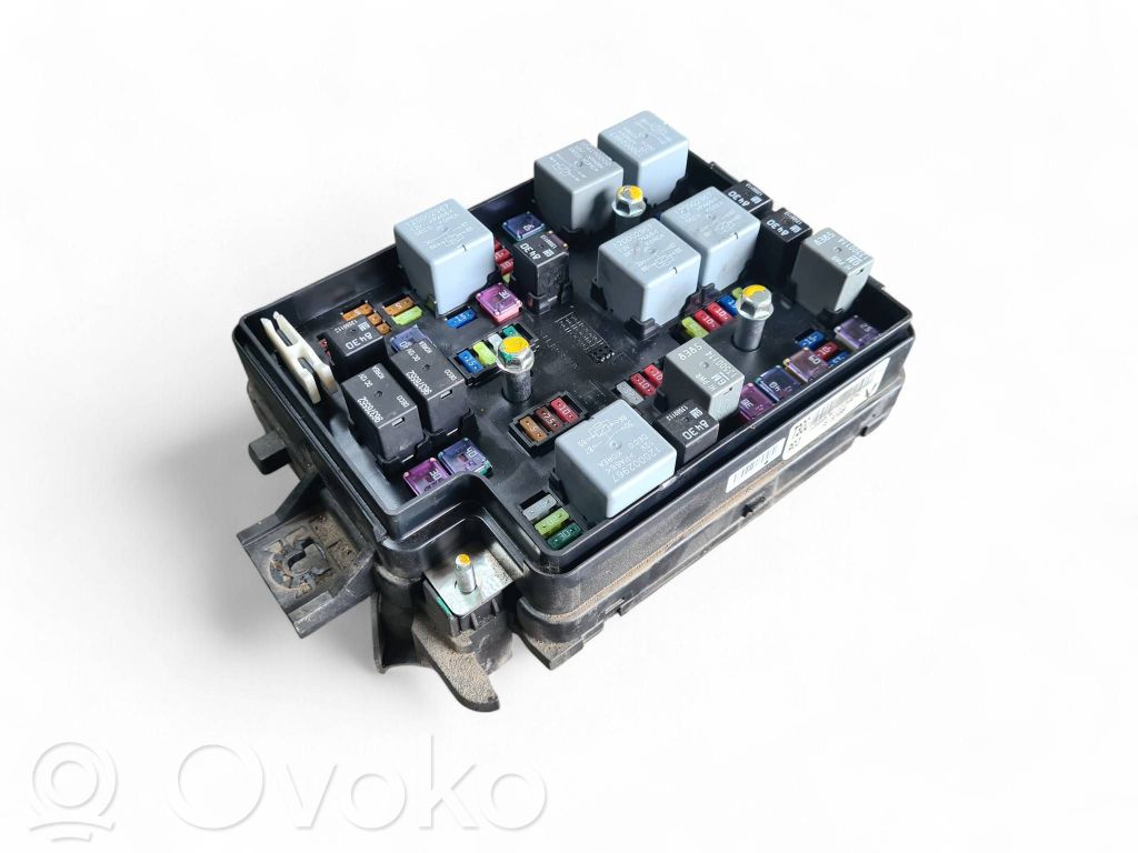Chevrolet Aveo Drošinātāju bloks 