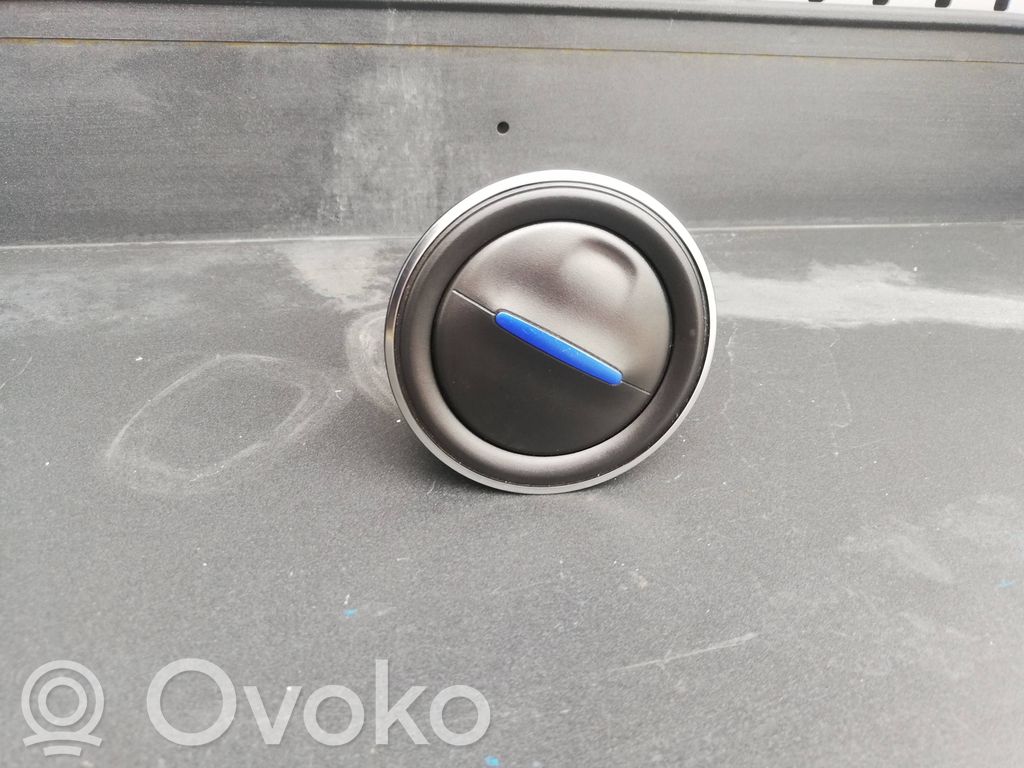 Dacia Logan II Válvula de presión del panel lateral trasero 