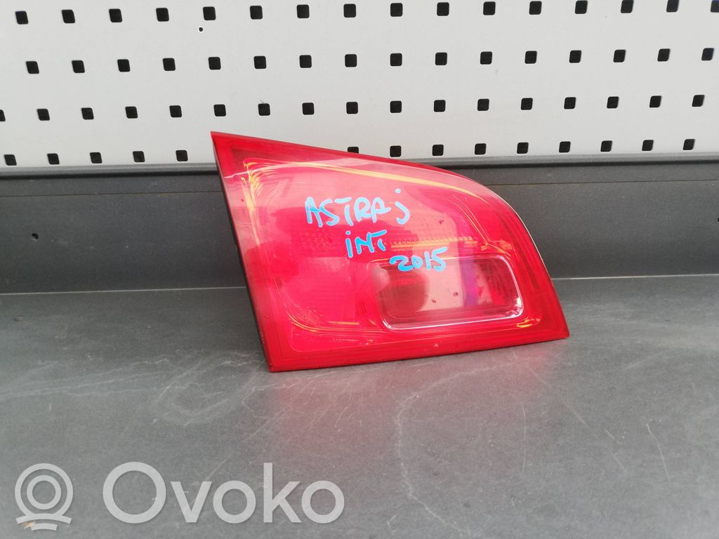 Lampy tylnej klapy bagażnika   13282246,07111408364501B,366900804