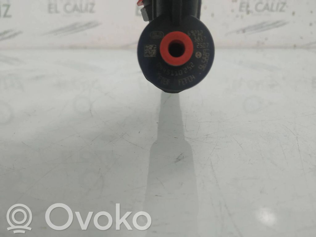 Inyector de combustible   0445110252