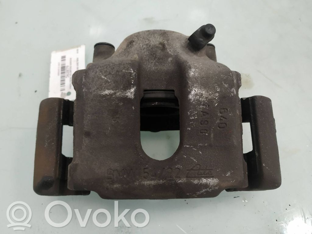 BMW 3 E46 Front brake caliper 