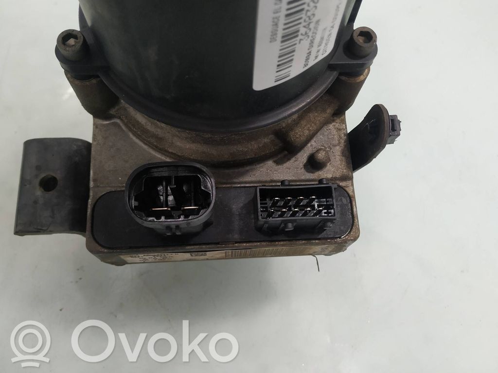 Citroen C4 I Ohjaustehostimen pumppu 
