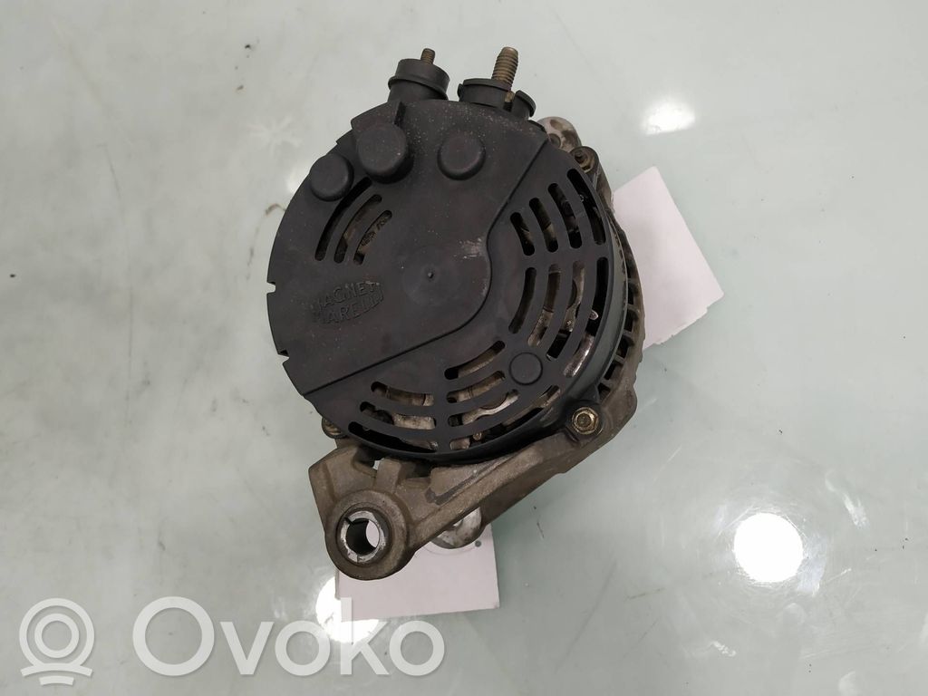 Nissan Primera Ģenerators 