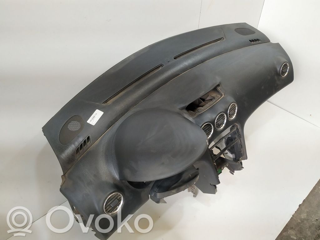 Peugeot 308 Panel de instrumentos 