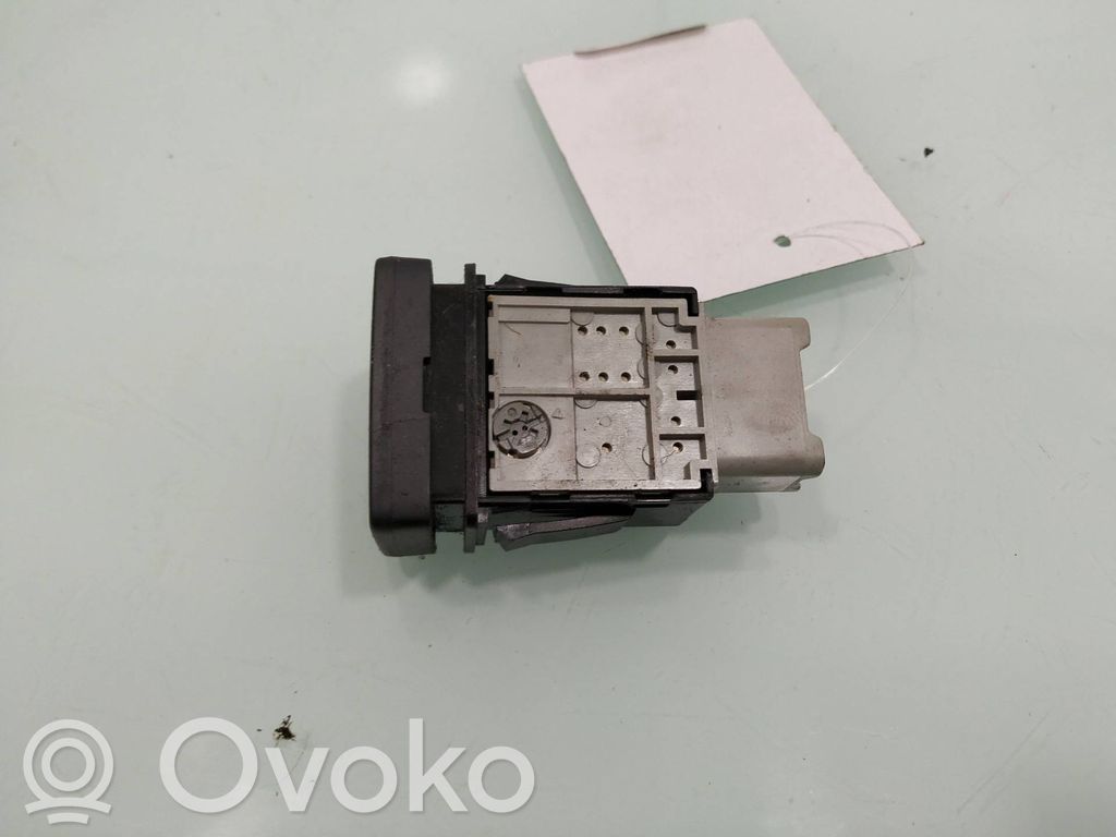Suzuki Swift I Otros interruptores/perillas/selectores 