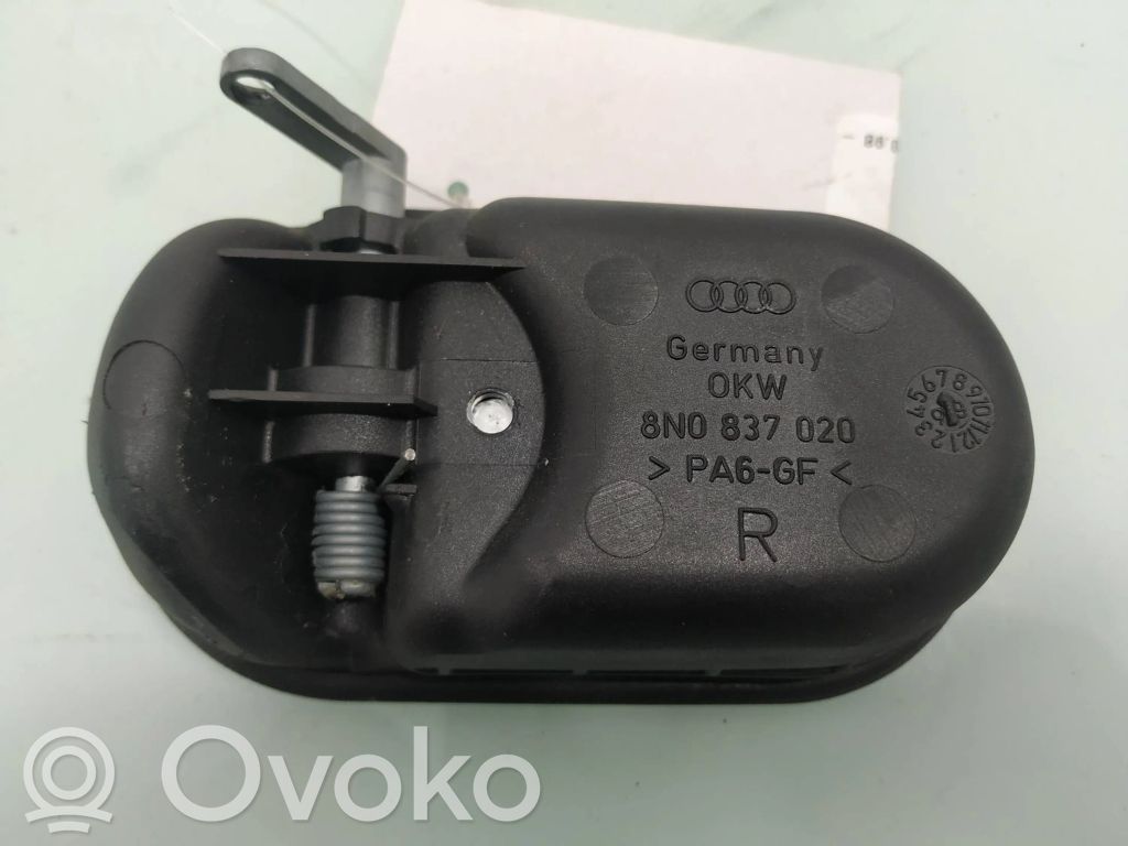 Klamka wewnętrzna drzwi przednich   8N0837020