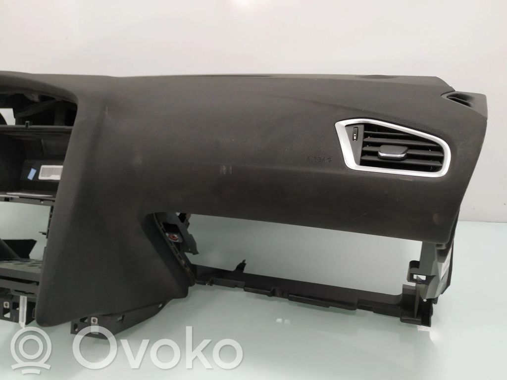 Citroen C4 I Panelis 