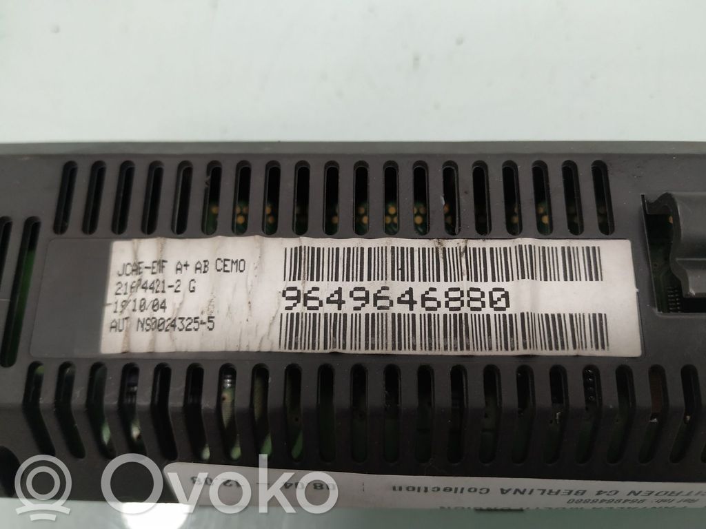 Citroen C4 I Screen/display/small screen 