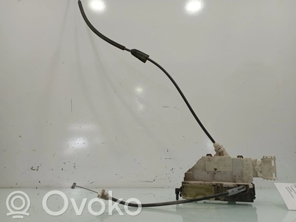 Citroen C4 I Front door lock 