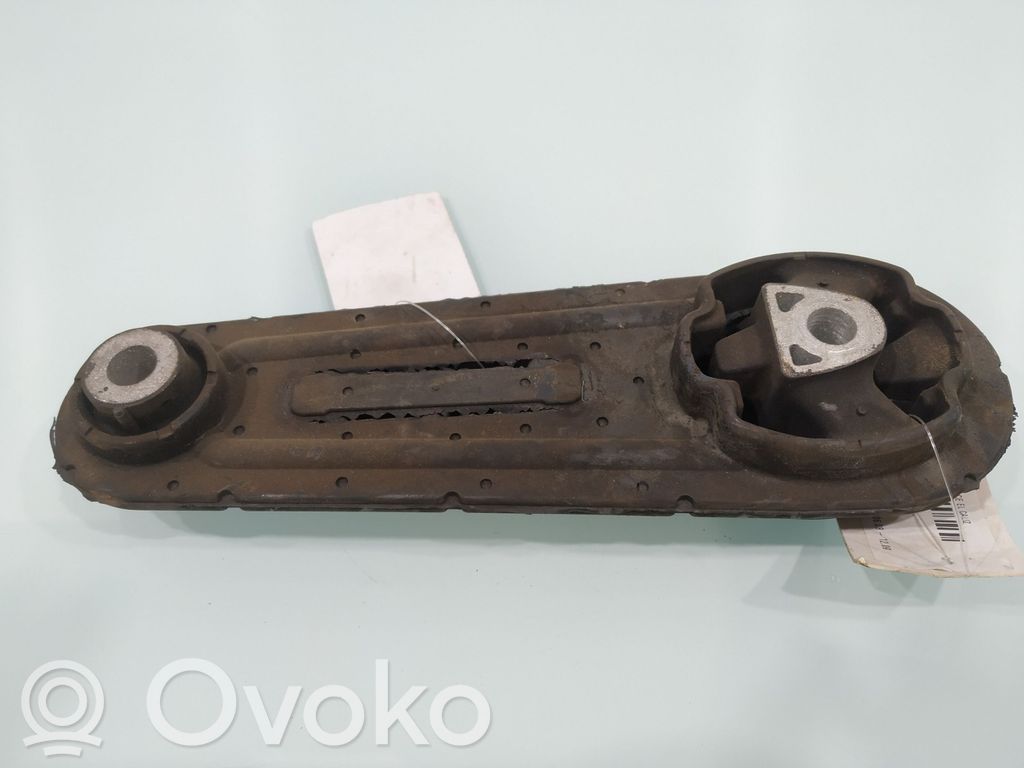 Dacia Sandero Engine mount bracket 