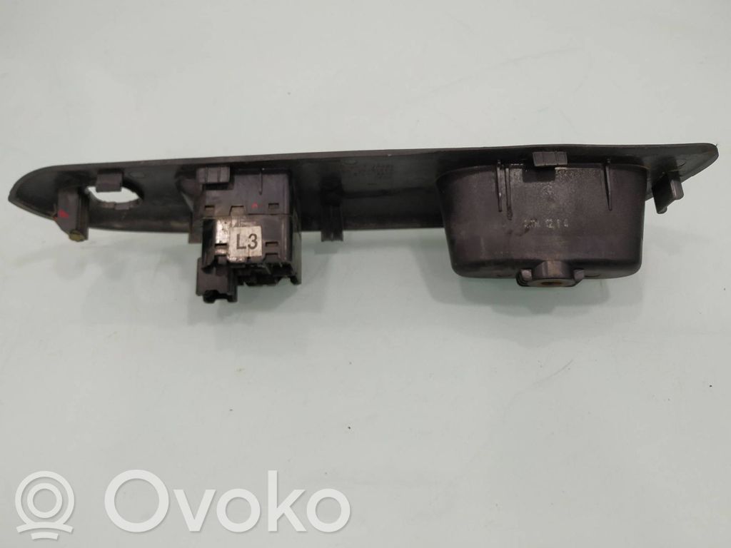 Chevrolet Matiz Electric window control switch 
