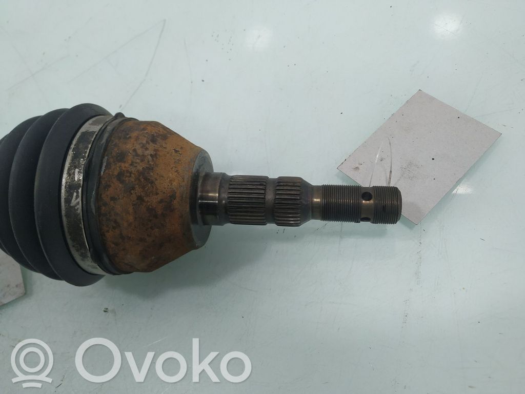 Opel Meriva B Półoś przednia 