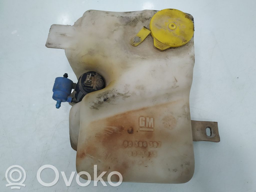 Opel Corsa B Serbatoio/vaschetta liquido lavavetri parabrezza 