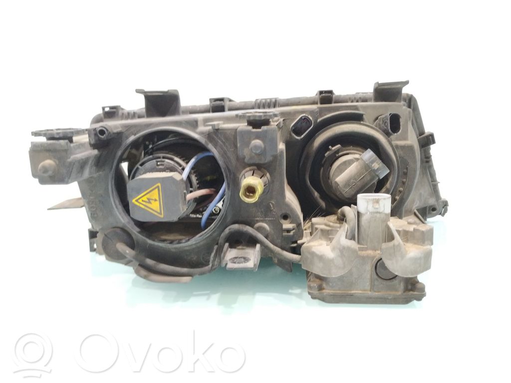 Etu-/Ajovalo   6902759