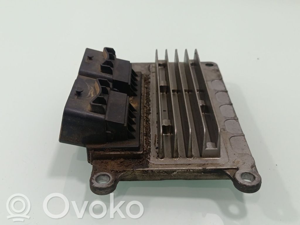Renault Clio II Engine control unit/module 