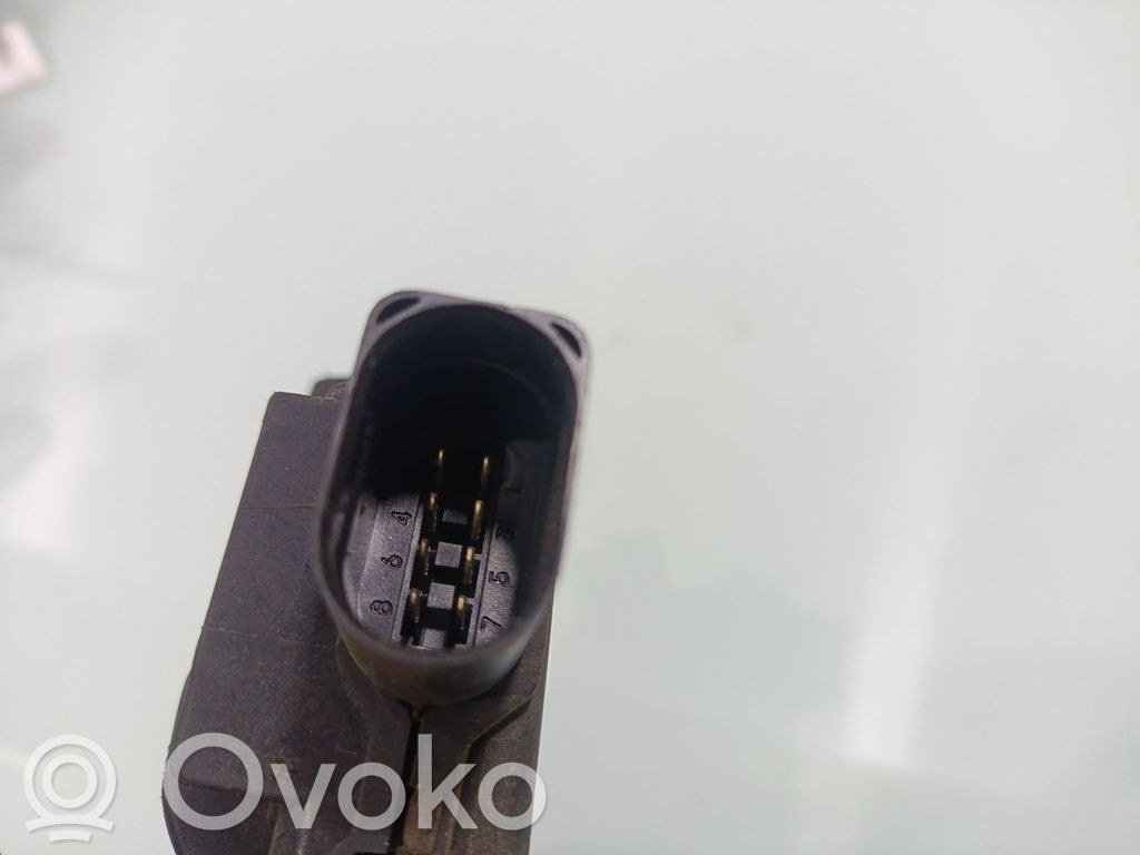Etuoven lukko