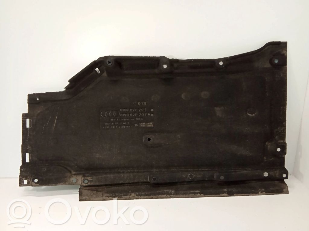 Audi A4 S4 B9 Osłona boczna podwozia 
