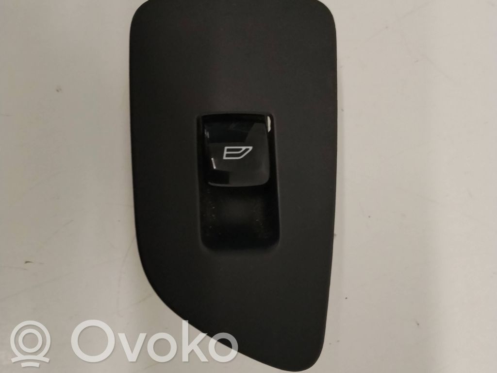 Electric window control switch   31376458,18W045
