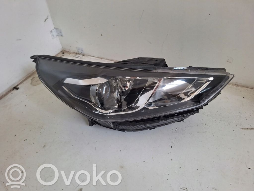 Hyundai i30 Phare frontale 